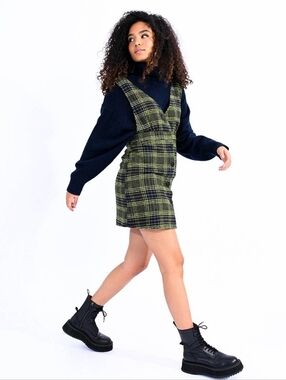 Lili Sidonio Molly Bracken jumper dress black neon green plaid womens medium NWT